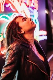 tyler-nix-ssmQJ-q4VqE-unsplash-min